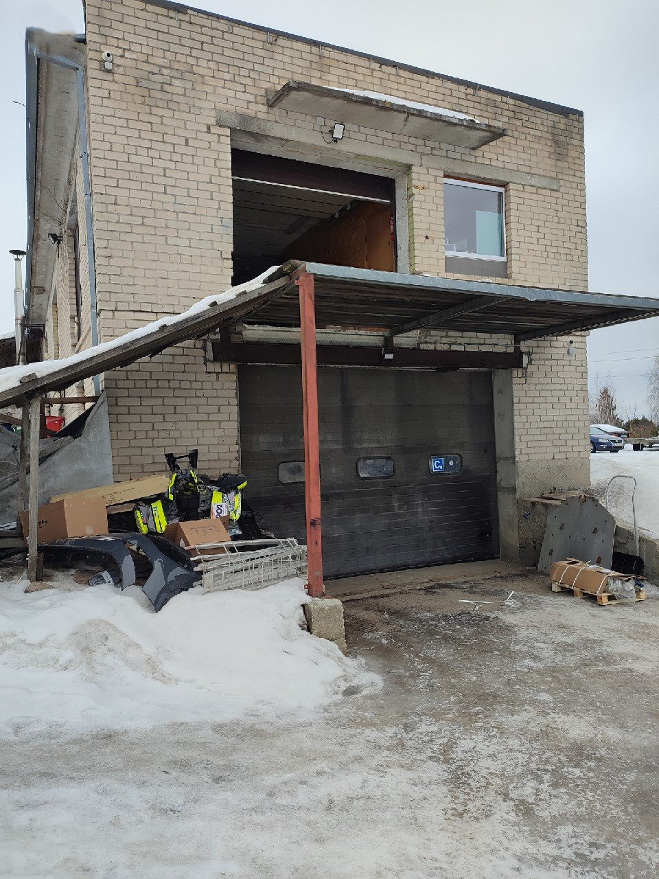 Isnuomojamos-340-m-autotechnikos-serviso-patalpos-domeikava-joniuniu-g(10)