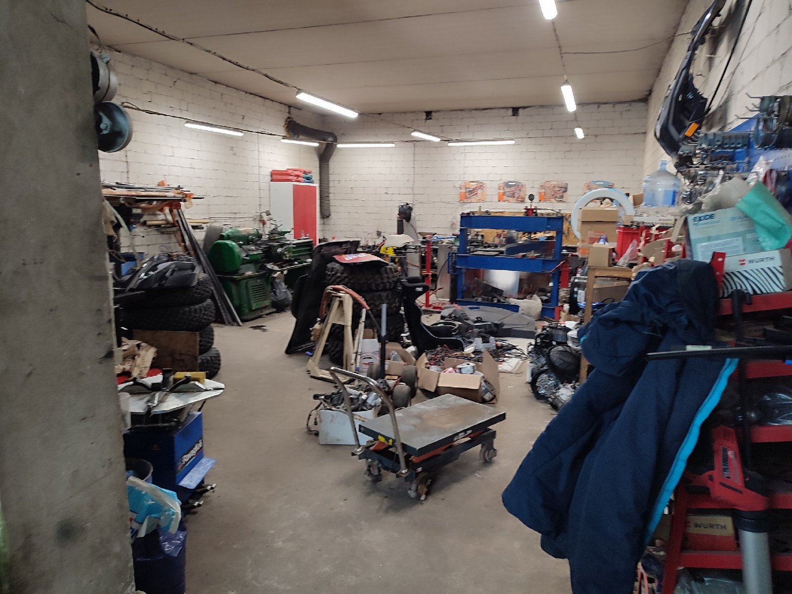 Isnuomojamos-340-m-autotechnikos-serviso-patalpos-domeikava-joniuniu-g(6)